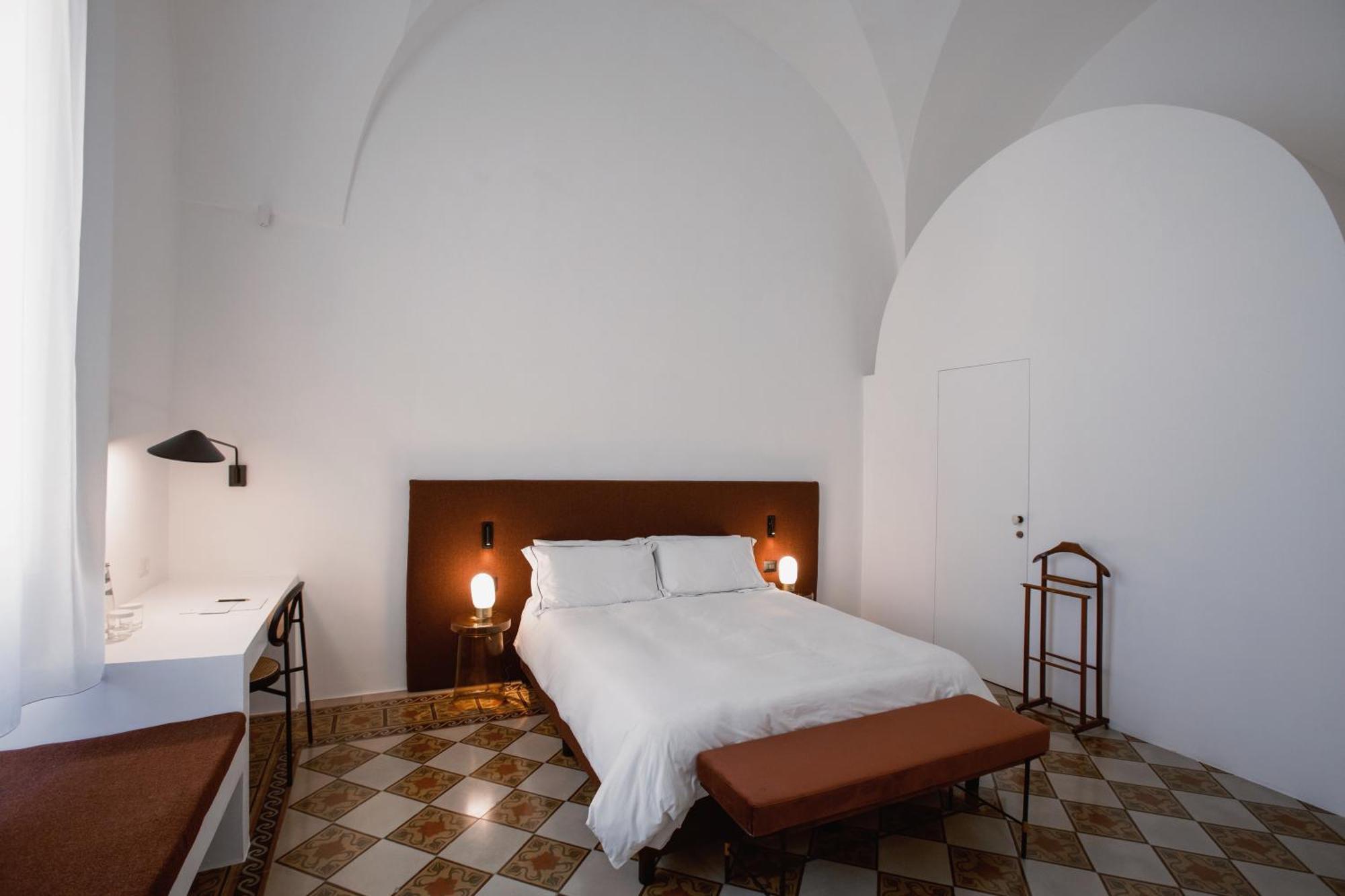 Palazzo Piccinno Парабита Экстерьер фото