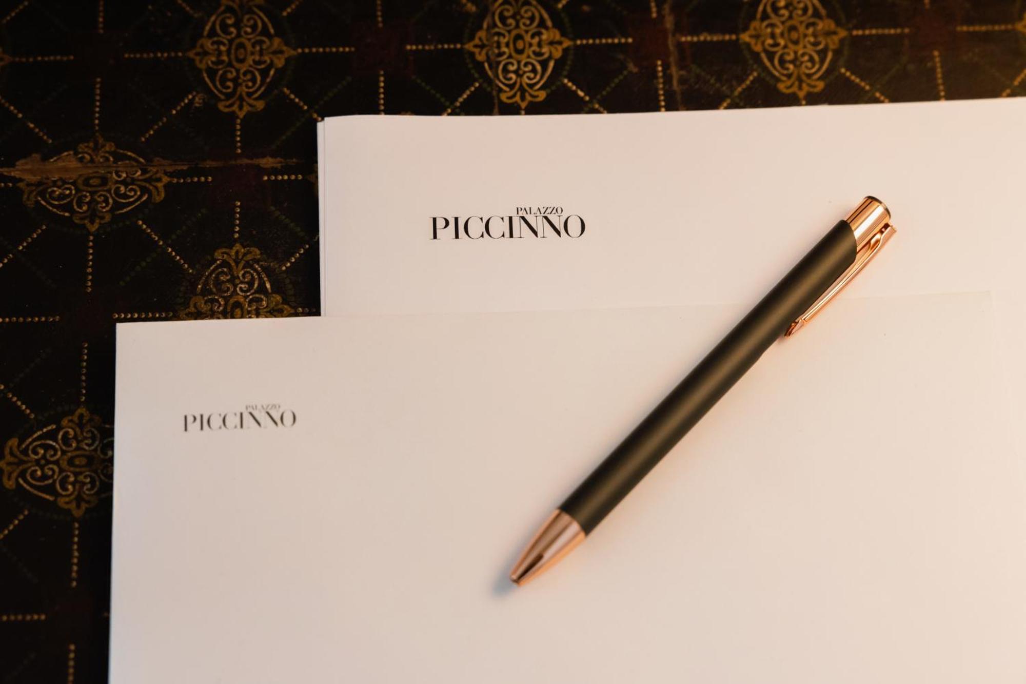 Palazzo Piccinno Парабита Экстерьер фото